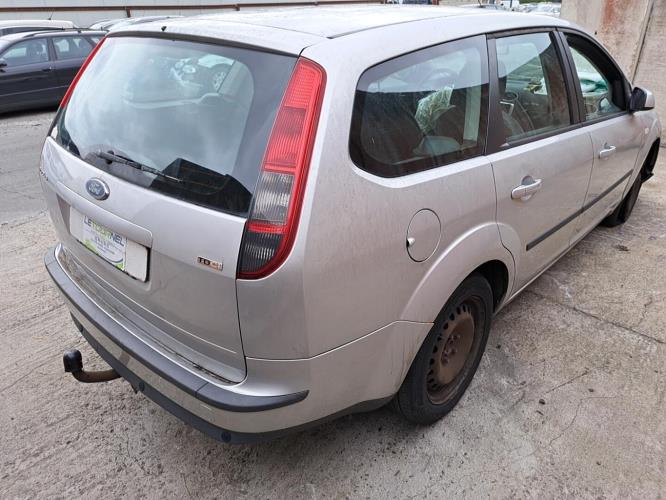 Image Feu arriere principal gauche (feux) - FORD FOCUS 2