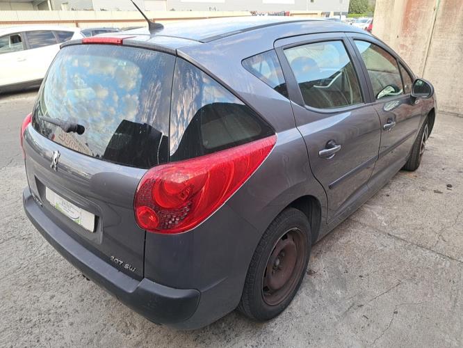 Image Pare choc arriere - PEUGEOT 207