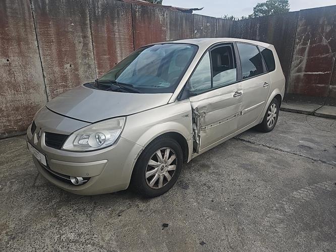 Image Feu arriere principal droit (feux) - RENAULT GRAND SCENIC 2