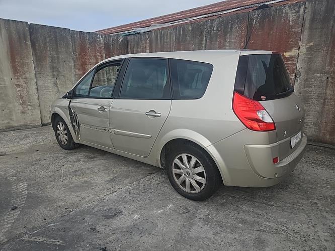 Image Feu arriere principal droit (feux) - RENAULT GRAND SCENIC 2