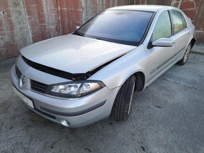 Image Pare choc avant - RENAULT LAGUNA 2