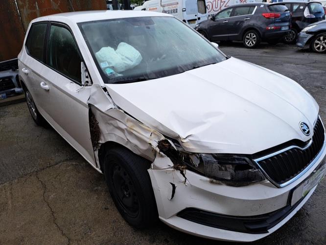 Image Autoradio d'origine - SKODA FABIA 3