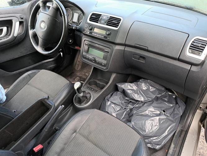 Image Malle/Hayon arriere - SKODA ROOMSTER