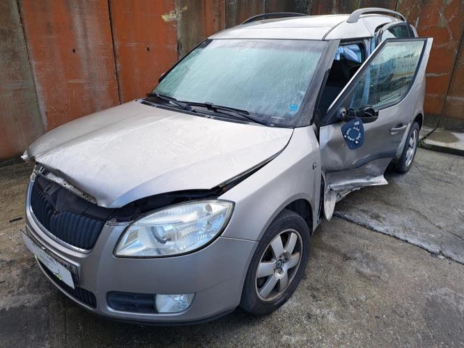 Image Malle/Hayon arriere - SKODA ROOMSTER