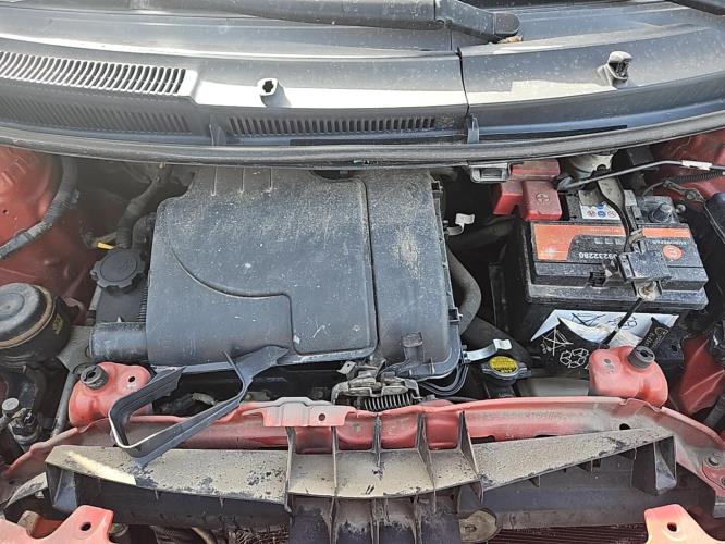 Image Feu arriere principal droit (feux) - TOYOTA YARIS 2