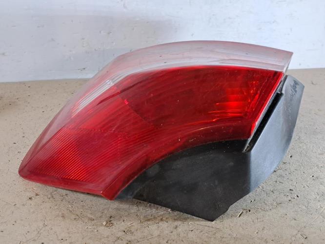Image Feu arriere principal droit (feux) - BMW SERIE 1 E87