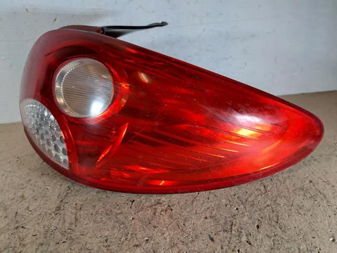 Image Feu arriere principal droit (feux) - PEUGEOT 206+