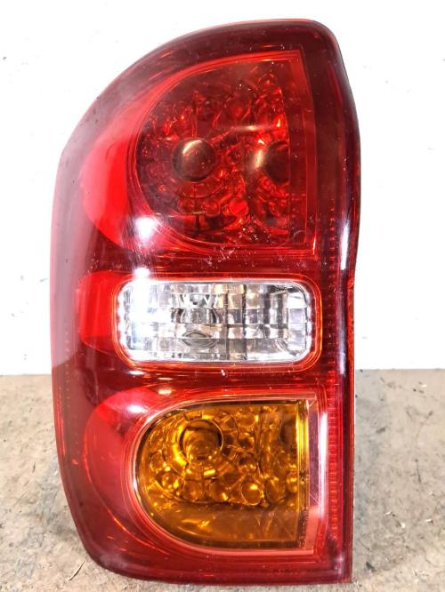 Image Feu arriere principal gauche (feux) - TOYOTA RAV4 2