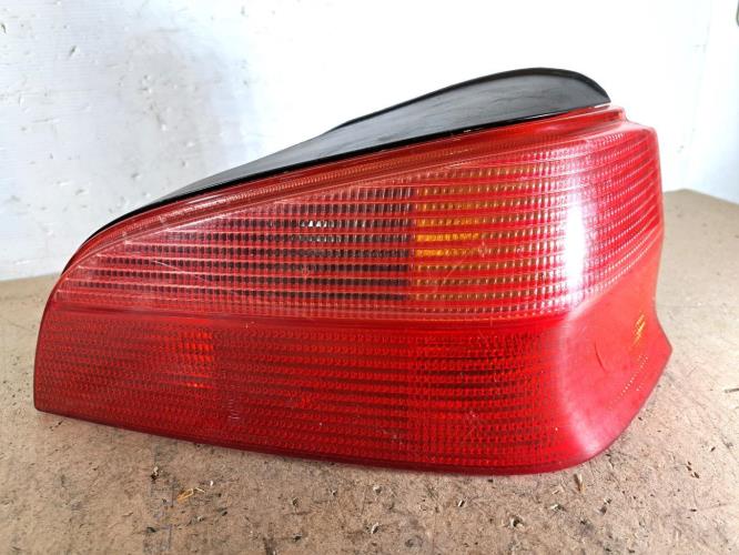 Image Feu arriere principal droit (feux) - PEUGEOT 106