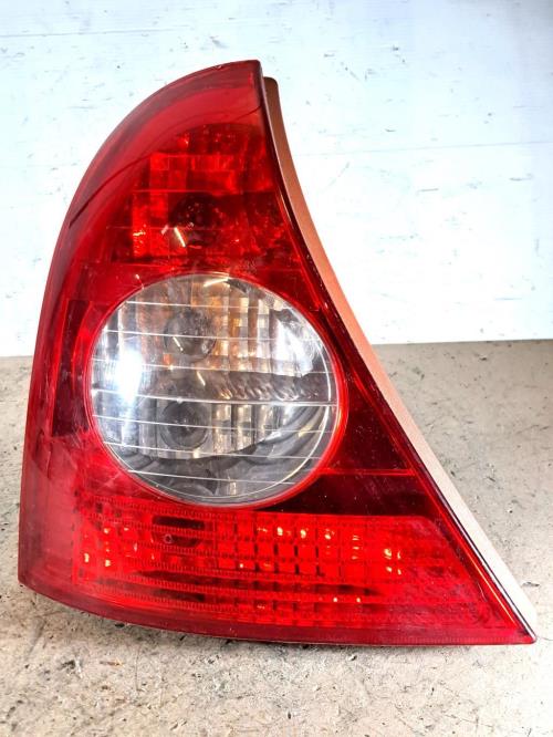 Image Feu arriere principal gauche (feux) - RENAULT CLIO 2