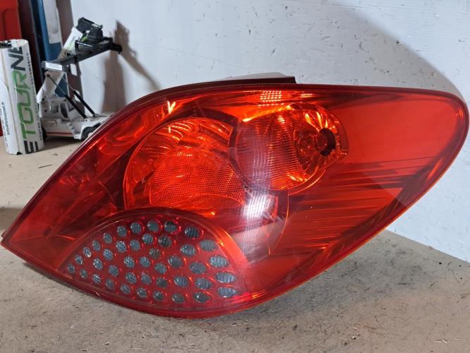 Image Feu arriere principal droit (feux) - PEUGEOT 207