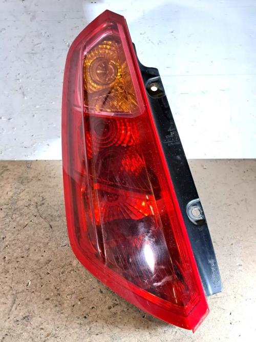 Image Feu arriere principal gauche (feux) - FIAT GRANDE PUNTO