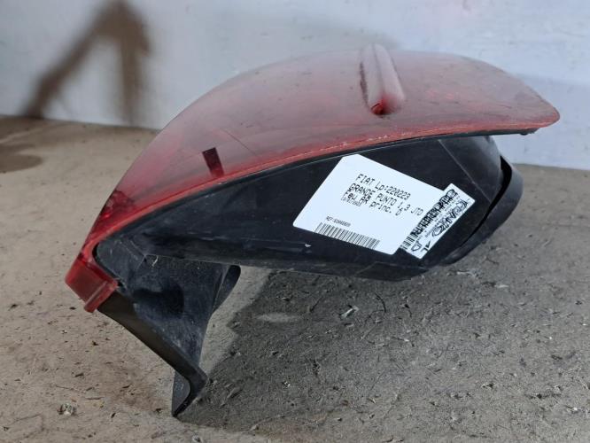 Image Feu arriere principal droit (feux) - FIAT GRANDE PUNTO
