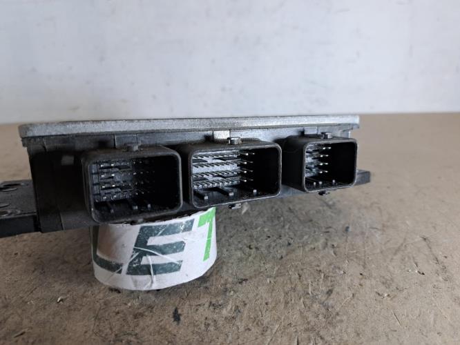 Image Calculateur moteur - DACIA LOGAN MCV 1