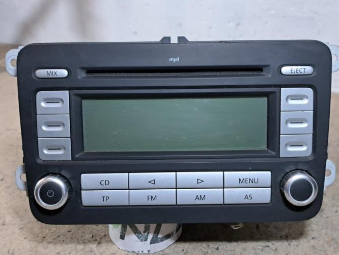 Image Autoradio d'origine - VOLKSWAGEN GOLF 5