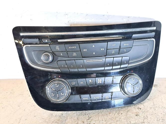 Image Facade autoradio - PEUGEOT 508 1 SW
