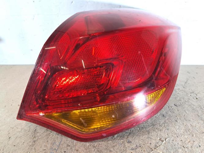 Image Feu arriere principal droit (feux) - OPEL ASTRA J