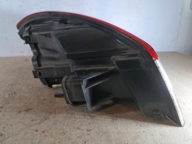 Image Feu arriere principal droit (feux) - RENAULT MEGANE 3
