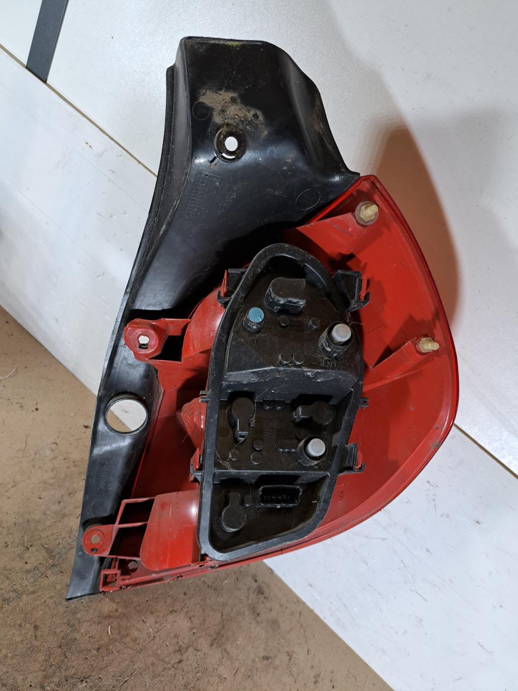 Pièce Auto