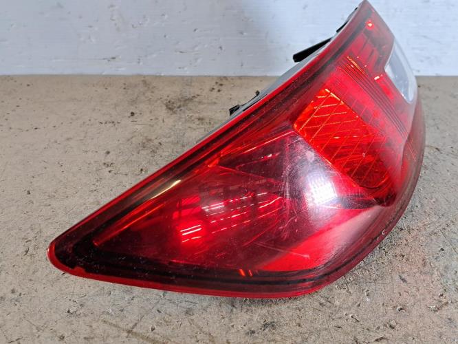 Image Feu arriere principal gauche (feux) - RENAULT CLIO 4