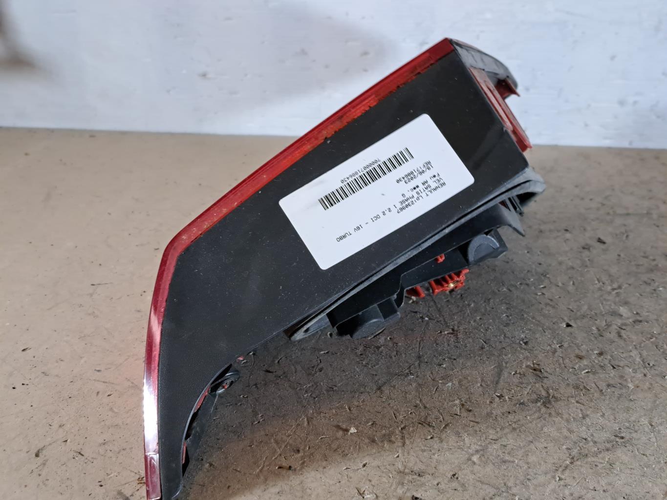 Feu arriere secondaire gauche (feux) RENAULT VEL SATIS PHASE 1 Diesel - 1