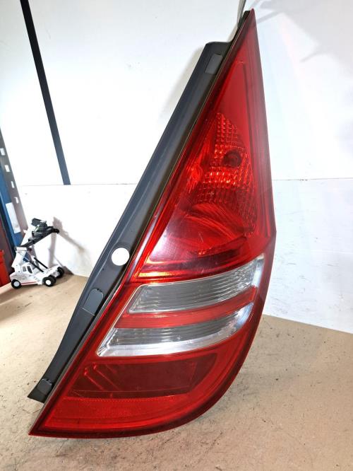 Image Feu arriere principal droit (feux) - HYUNDAI I 30 1