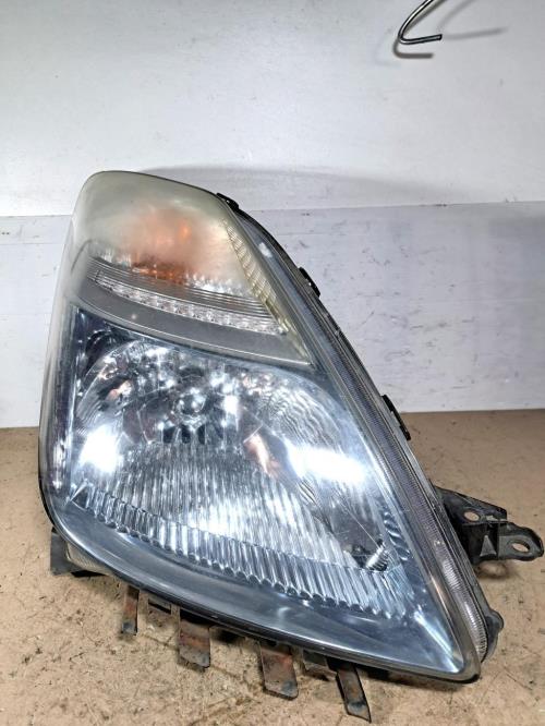 Image Optique avant principal droit (feux)(phare) - TOYOTA PRIUS 2