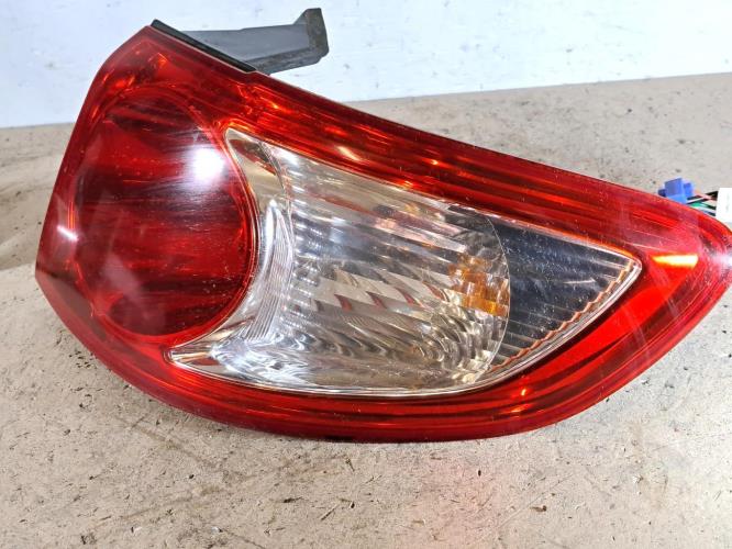 Image Feu arriere principal droit (feux) - HYUNDAI SANTA FE 2