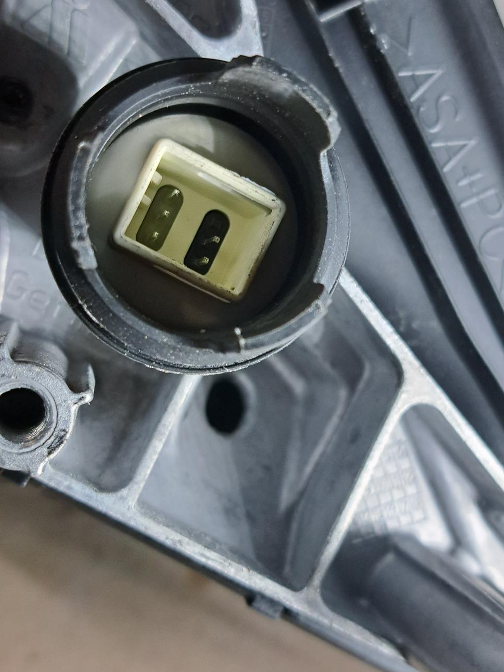 Retroviseur gauche BMW SERIE 3 E90 PHASE 1 Diesel - 1
