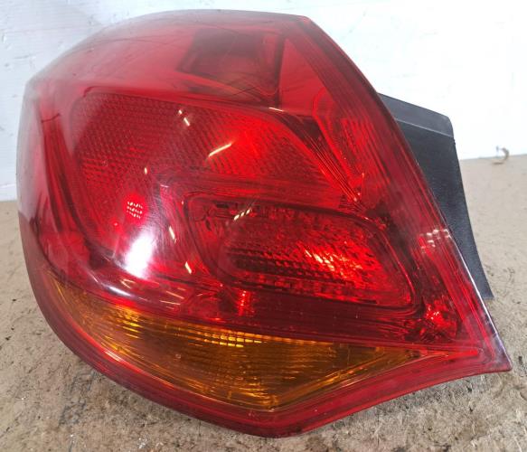Image Feu arriere principal gauche (feux) - OPEL CORSA D