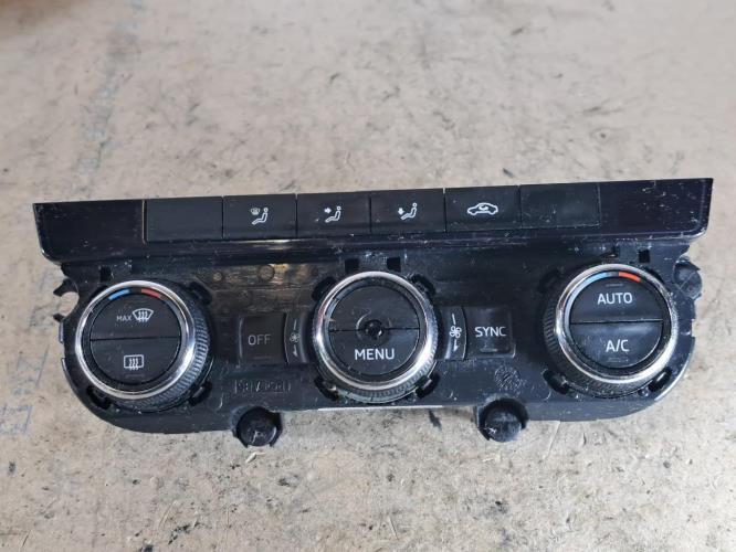 Image Commande chauffage - SKODA OCTAVIA 3