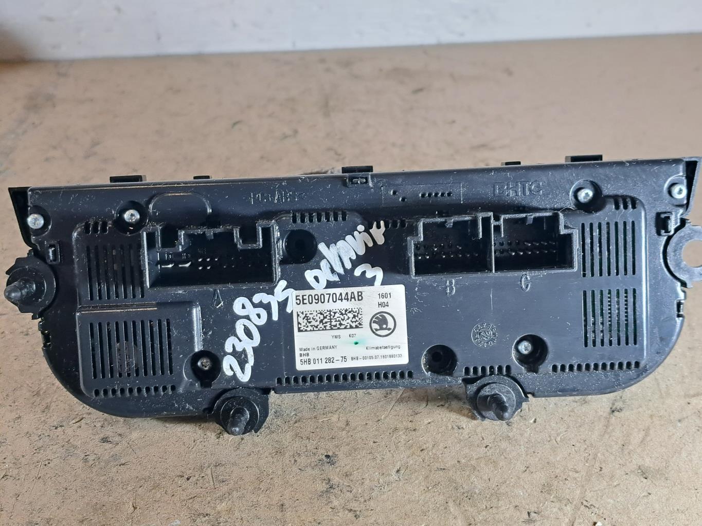 Commande chauffage SKODA OCTAVIA 3 PHASE 1 Diesel - 1