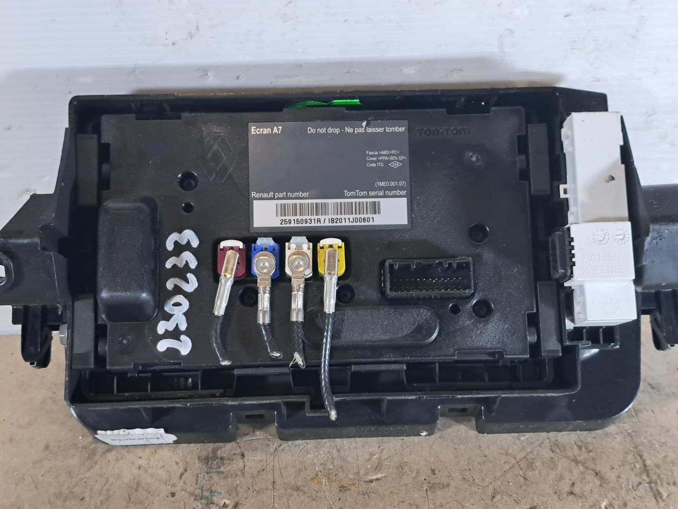 Ecran GPS RENAULT MEGANE 3 PHASE 1 Diesel - 1