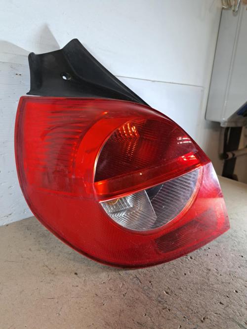 Image Feu arriere principal gauche (feux) - RENAULT CLIO 3