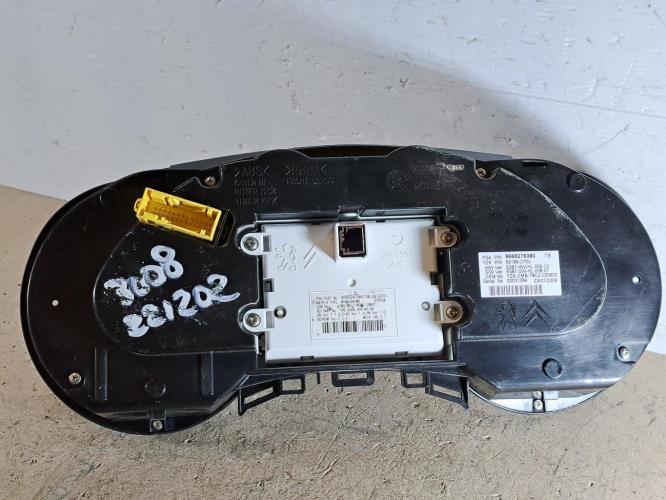Image Compteur - PEUGEOT 3008 1