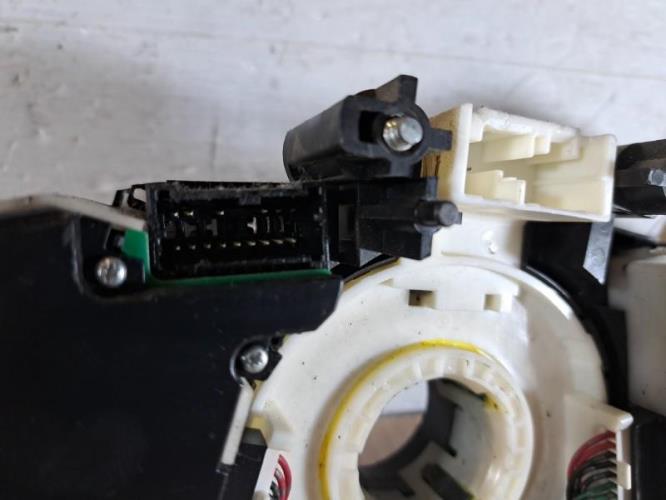 Image Com (Bloc Contacteur Tournant+Commodo Essuie Glace+Commodo Phare) - NISSAN CABSTAR 1