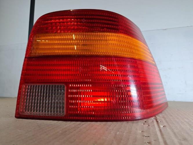 Image Feu arriere principal droit (feux) - VOLKSWAGEN GOLF 4
