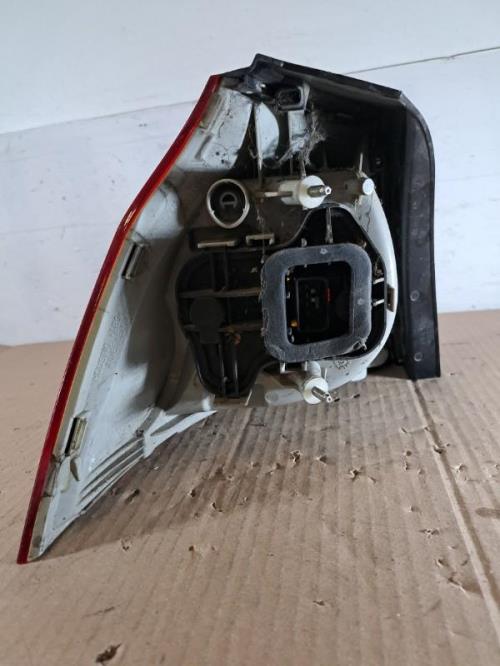Image Feu arriere principal droit (feux) - VOLKSWAGEN GOLF 5
