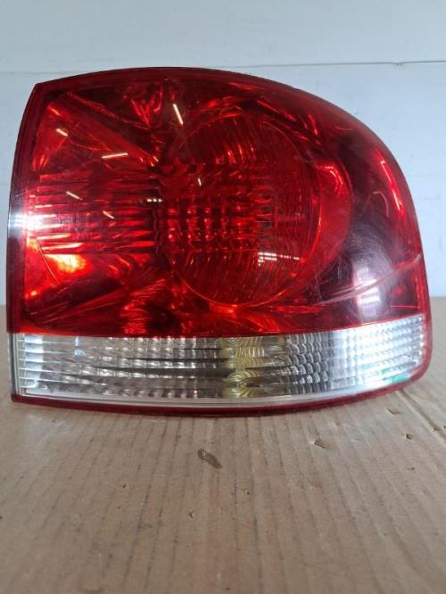Image Feu arriere principal droit (feux) - VOLKSWAGEN TOUAREG 1
