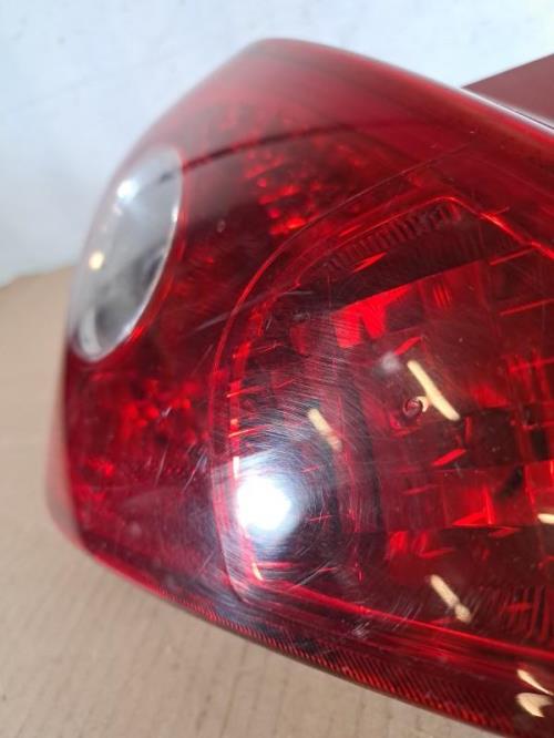 Image Feu arriere principal gauche (feux) - OPEL CORSA D