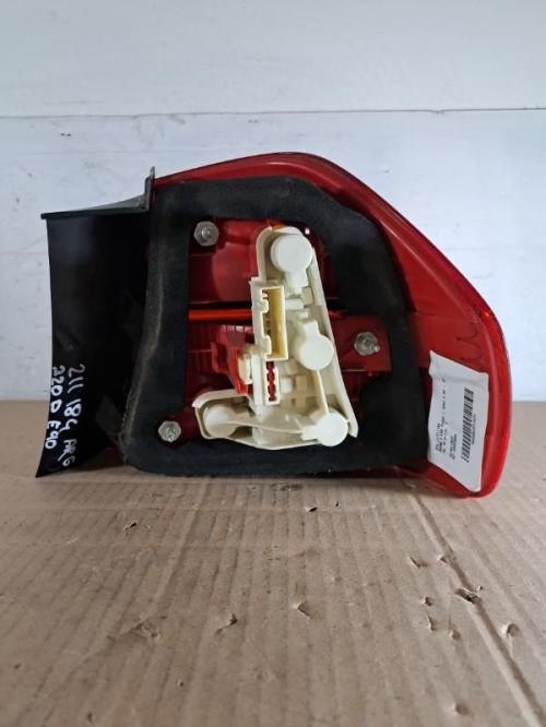 Image Feu arriere principal gauche (feux) - BMW SERIE 3 E90