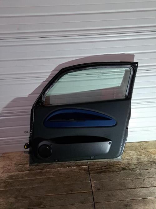 Image Porte avant droit - BLUECAR BLUEUTILITY