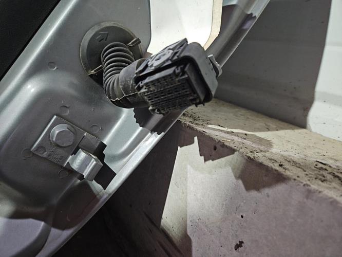 Image Porte avant gauche - FIAT GRANDE PUNTO