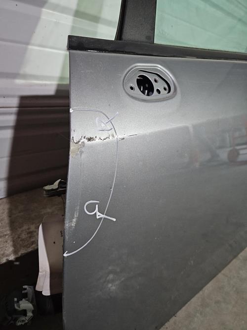 Image Porte avant gauche - FIAT GRANDE PUNTO