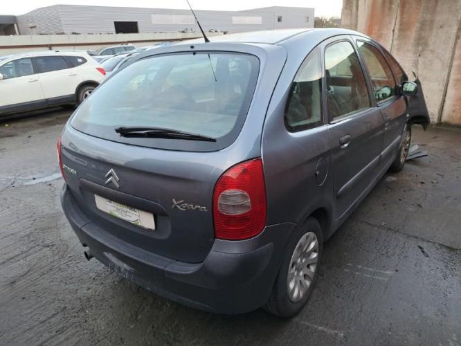 Image Porte avant gauche - CITROEN XSARA PICASSO
