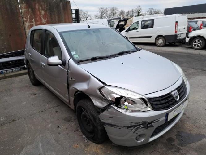 Image Feu arriere principal droit (feux) - DACIA SANDERO 1