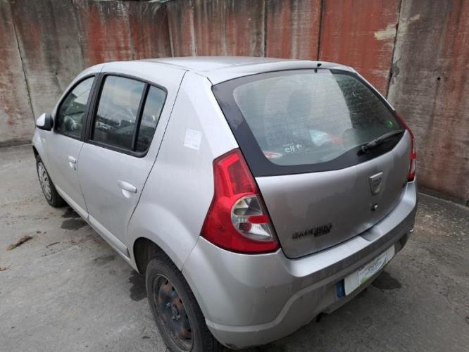 Image Feu arriere principal droit (feux) - DACIA SANDERO 1