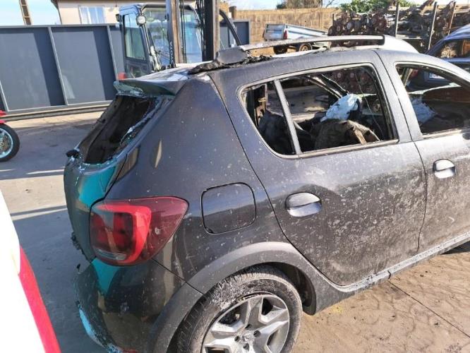 Image Trappe d'essence - DACIA SANDERO 2