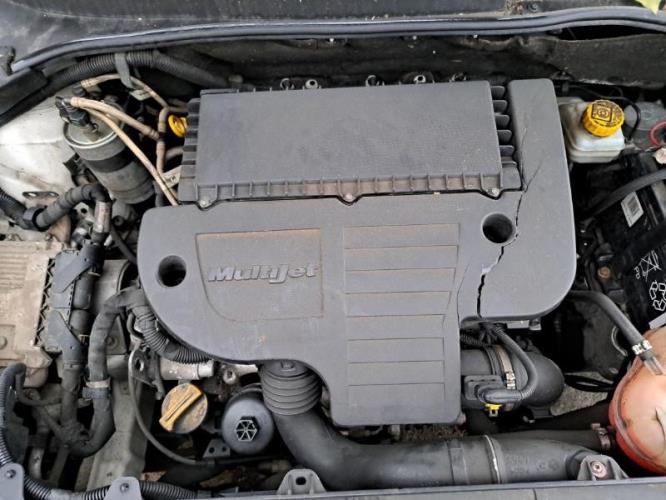 Image Retroviseur gauche - FIAT GRANDE PUNTO