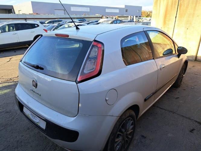 Image Moteur - FIAT PUNTO EVO 3